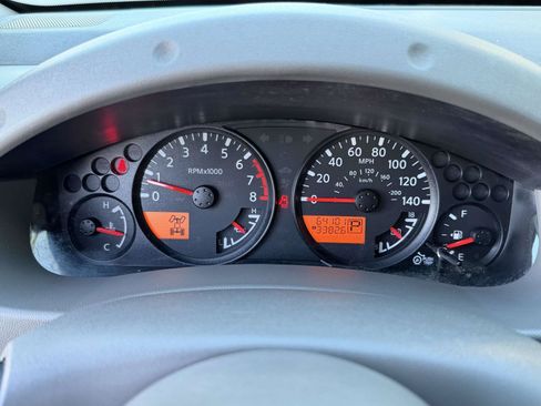 Used 2016 Nissan Frontier SV AWD/4WD image 16