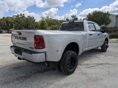 New 2026 RAM 3500 Big Horn AWD/4WD image 3