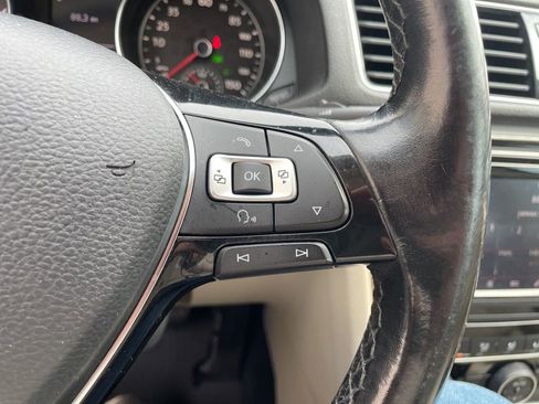 Used 2018 Volkswagen Passat 2.0T SE image 28