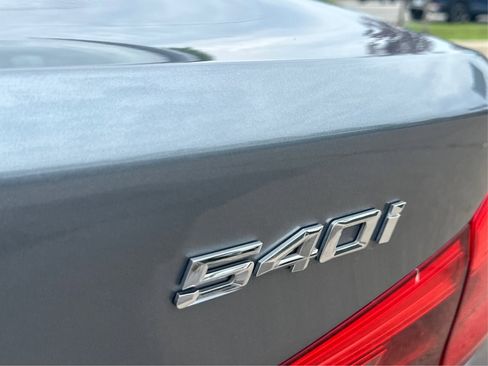 Used 2019 BMW 540i w/ Executive Package RWD image 28