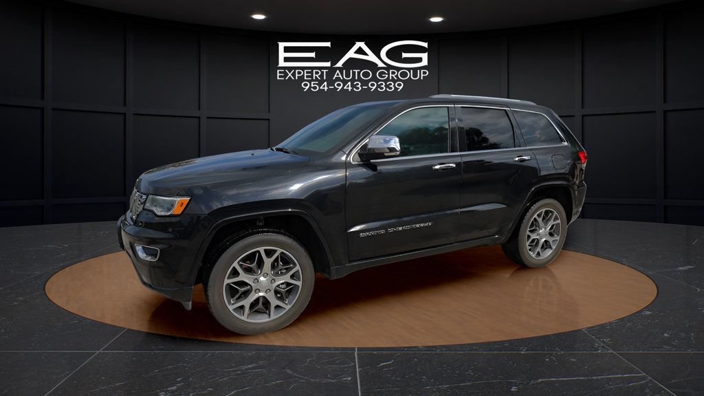 Used 2020 Jeep Grand Cherokee Overland AWD/4WD image 4