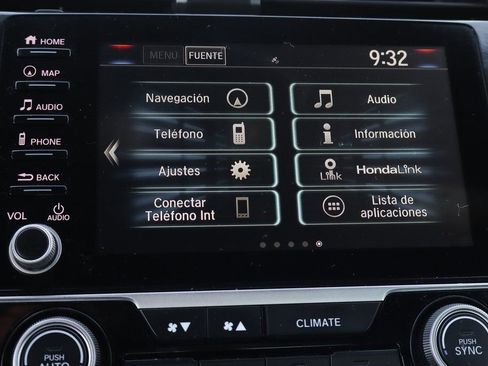 Used 2019 Honda Civic Touring image 28