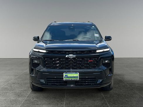 Used 2024 Chevrolet Traverse RS AWD/4WD image 3