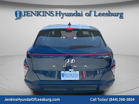 New 2026 Hyundai Kona SE image 6