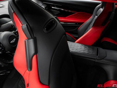 Used 2024 Aston Martin DB12 Coupe RWD image 35