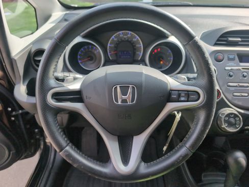 Used 2010 Honda Fit Sport image 18