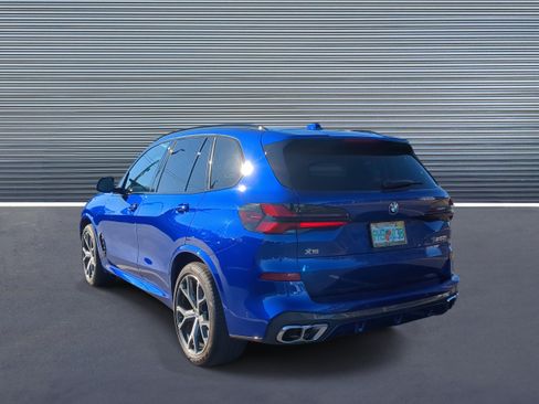 Used 2026 BMW X5 M60i image 4