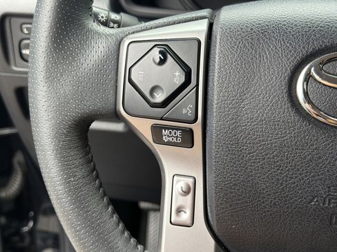 Used 2021 Toyota 4Runner SR5 image 26