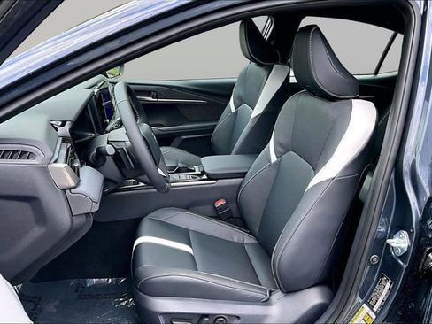 Used 2026 Toyota Camry SE image 24