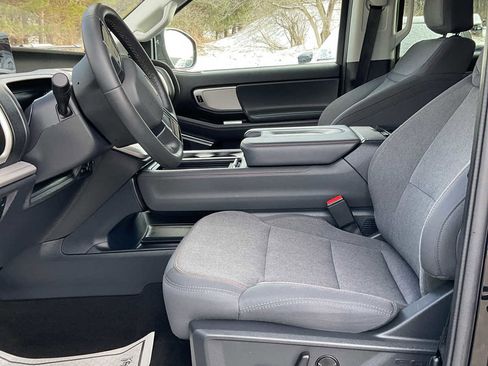 Used 2025 Ford Expedition Max Active image 24