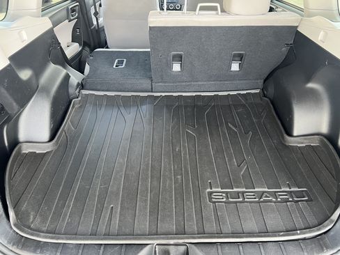 Used 2017 Subaru Forester 2.5i Premium AWD/4WD image 19