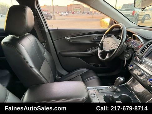 Used 2017 Chevrolet Impala LT image 41