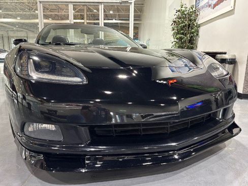 Used 2008 Chevrolet Corvette Convertible w/ Preferred Equipment Group RWD image 25