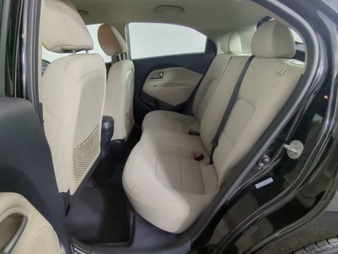 Used 2013 Kia Rio EX FWD image 21