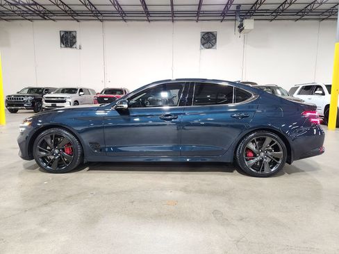 Used 2022 Genesis G70 3.3T image 7
