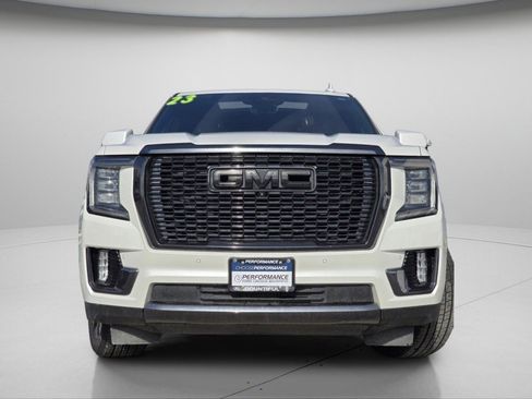 Used 2023 GMC Yukon Denali Ultimate image 3