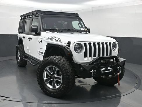 Used 2018 Jeep Wrangler Unlimited Sahara AWD/4WD image 1