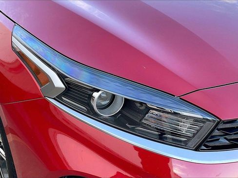 Certified 2024 Kia Forte LXS w/ LXS Technology Package image 26