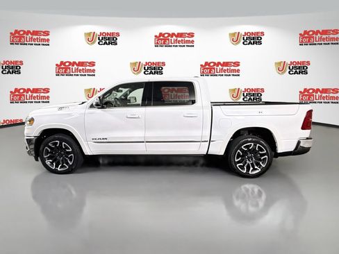 Used 2025 RAM 1500 Limited AWD/4WD image 15