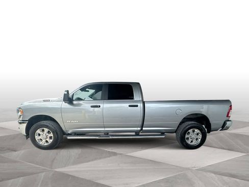Used 2024 RAM 2500 Big Horn w/ Protection Group AWD/4WD image 5