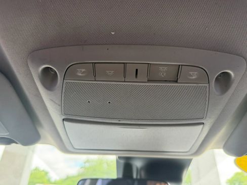 Used 2020 Nissan Rogue Sport S FWD image 19