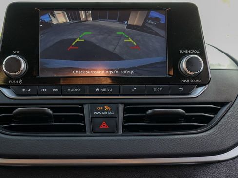 Used 2024 Nissan Altima 2.5 S image 35