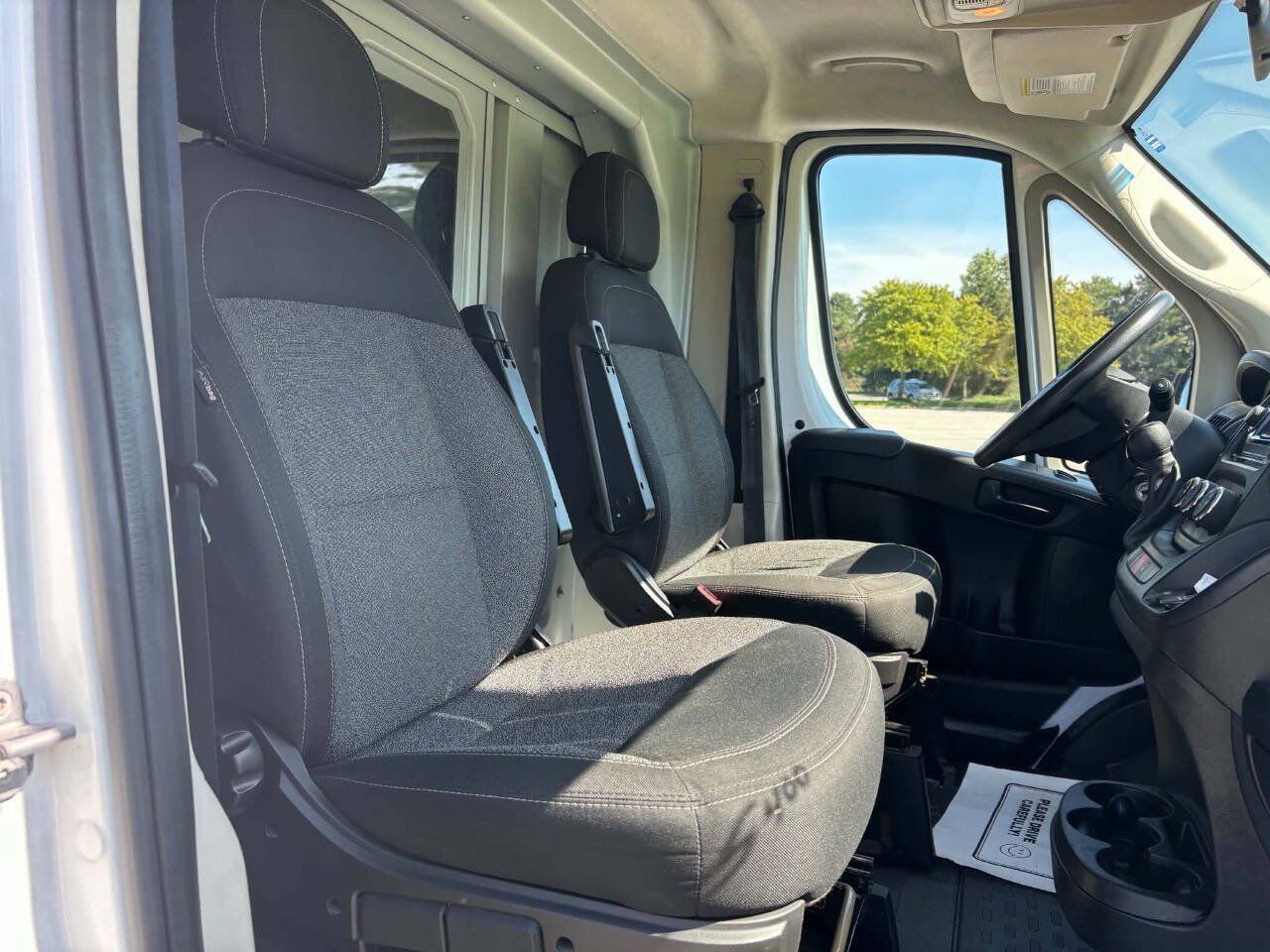 Used 2019 RAM ProMaster 3500 w/ Premium Appearance Group FWD image 13