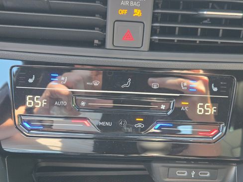 New 2026 Volkswagen Jetta GLI Autobahn FWD image 18