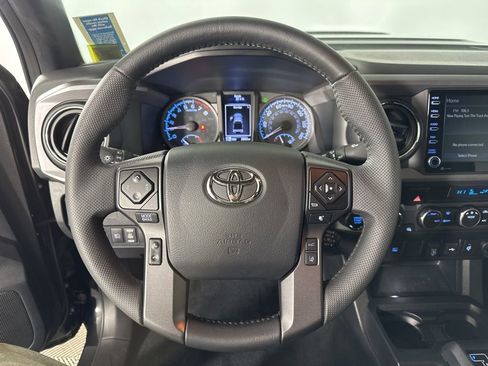 Used 2023 Toyota Tacoma TRD Sport image 10
