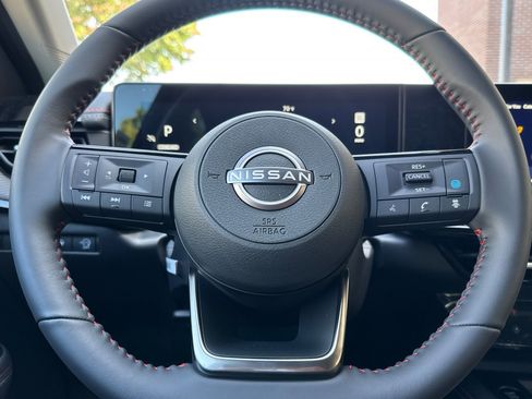 New 2026 Nissan Kicks SR image 20