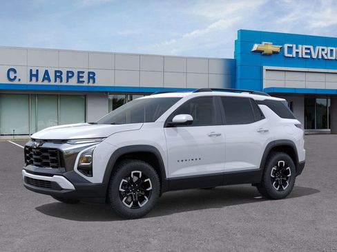 New 2026 Chevrolet Equinox ACTIV w/ Convenience Package III AWD/4WD image 2