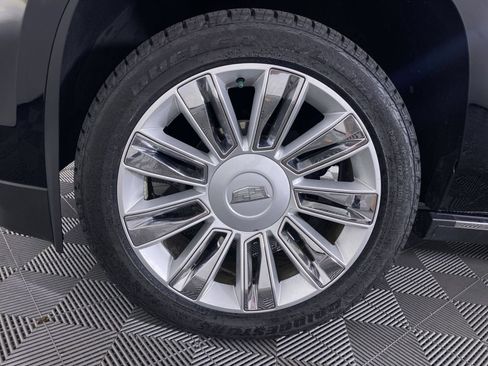 Certified 2020 Cadillac Escalade Platinum AWD/4WD image 17