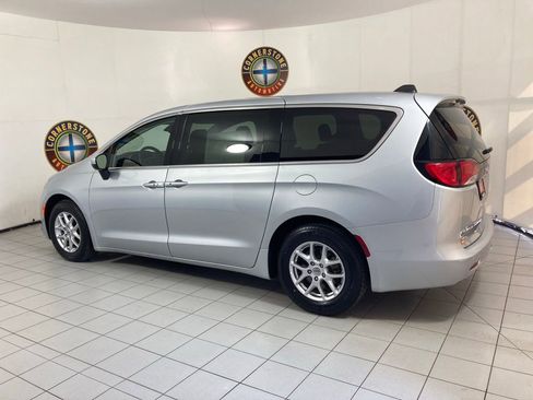 Used 2023 Chrysler Voyager LX FWD image 23