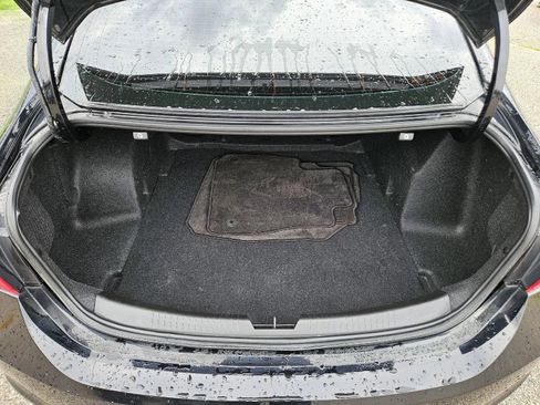 Used 2018 Chevrolet Malibu LT FWD image 18