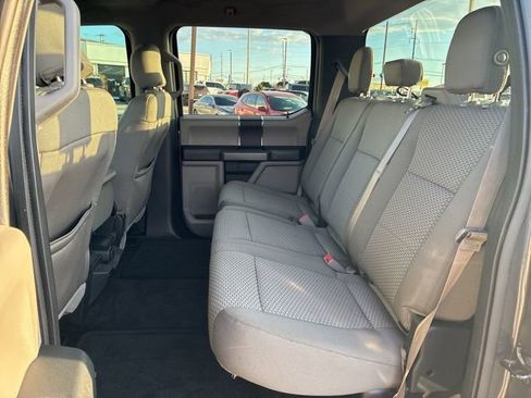 Used 2016 Ford F150 XLT w/ Trailer Tow Package image 19