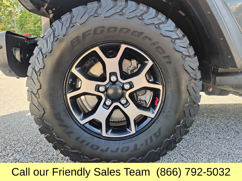 Used 2021 Jeep Wrangler Unlimited Rubicon w/ Dual Top Group AWD/4WD image 28