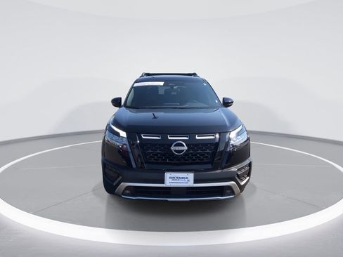 Used 2024 Nissan Pathfinder Rock Creek image 3