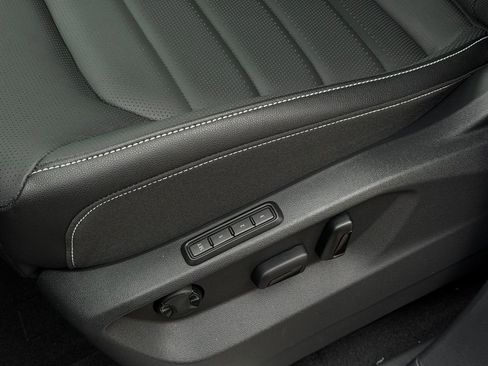 New 2026 Volkswagen Atlas SEL image 22