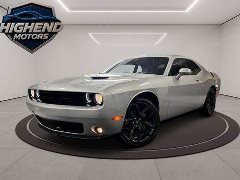 Used 2021 Dodge Challenger SXT w/ Blacktop Package RWD image 2