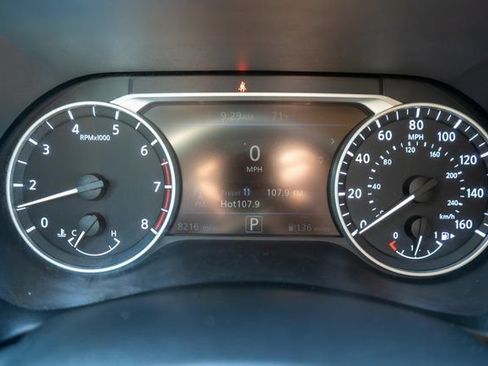 Certified 2023 Nissan Sentra SV w/ SV Premium Package FWD image 22