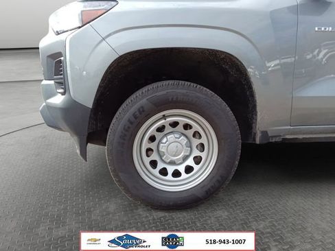 Used 2024 Chevrolet Colorado W/T RWD image 9