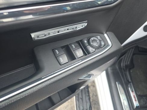 Used 2024 GMC Sierra 1500 Denali w/ Denali Reserve Package image 12