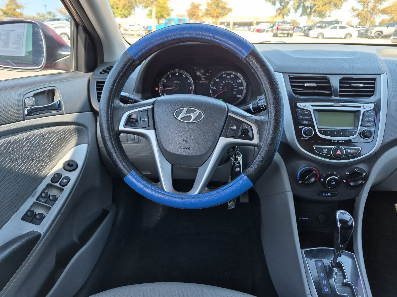 Used 2012 Hyundai Accent GLS FWD image 11