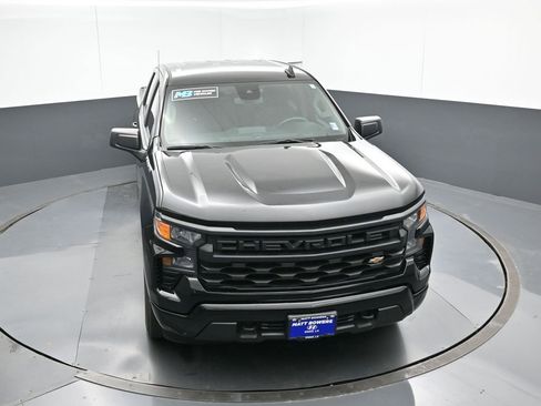 Used 2023 Chevrolet Silverado 1500 Custom image 51