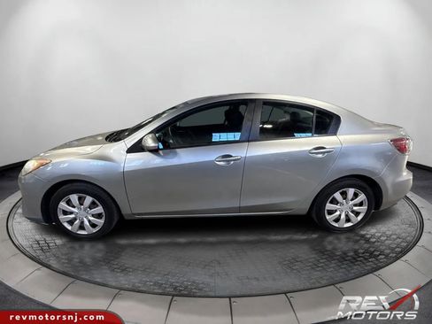 Used 2012 MAZDA MAZDA3 i Sport image 2