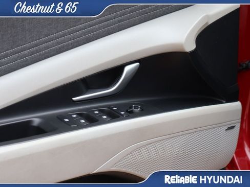 Used 2023 Hyundai Elantra Limited FWD image 22