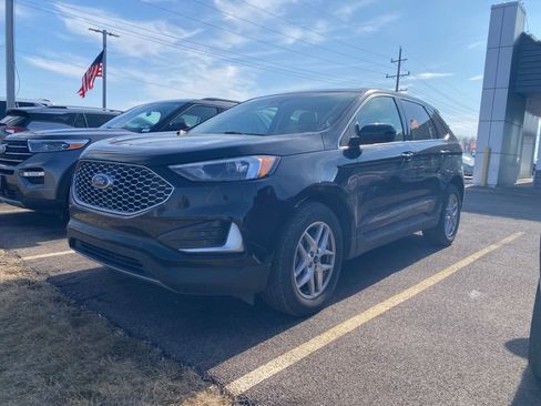 Used 2024 Ford Edge SEL image 18