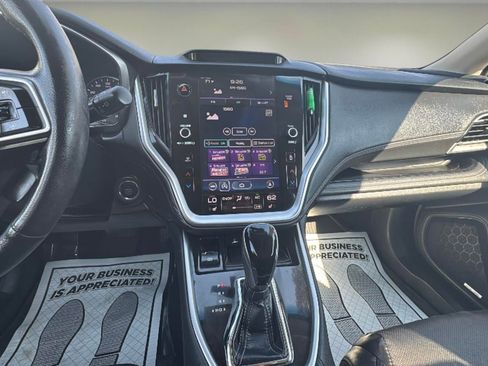 Used 2020 Subaru Outback Limited image 10