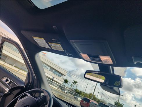 Used 2019 Ford Explorer Sport w/ Equipment Group 401A image 27