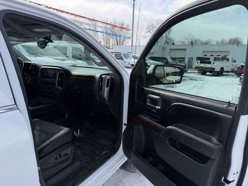 Used 2016 GMC Sierra 1500 SLE image 27